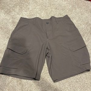 Under Armour heat gear shorts